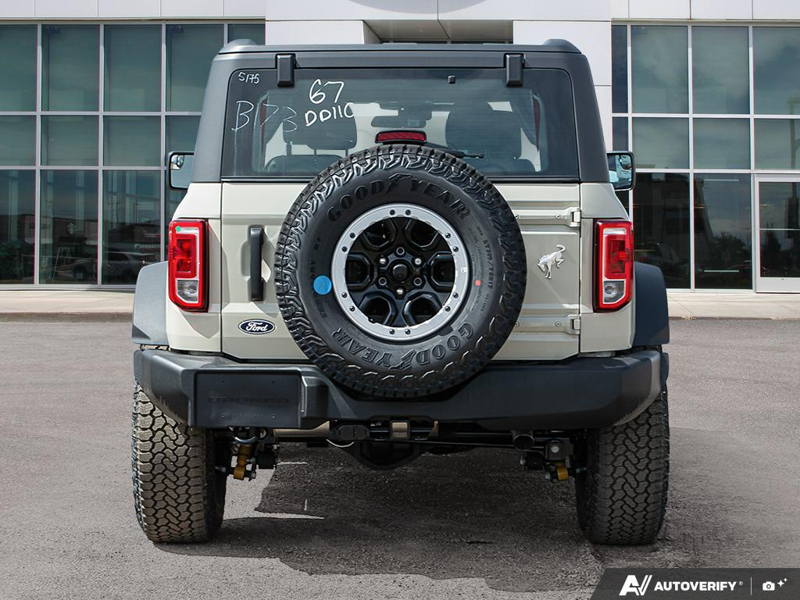 NEW 2026 Ford Bronco Base Sasquatch Manual - Avalanche Exterior / BLACK CLOTH GREY Interior - $61,356 - Stock #E60239 - VIN 1FMDE6AH1TLA43559 - Photo 5