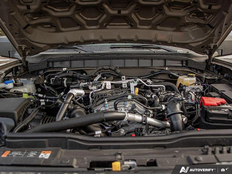 NEW 2026 Ford Bronco Base Sasquatch Manual Trans - Marsh Gray Exterior / BLACK CLOTH GREY Interior - $63,899 - Stock #E60185 - VIN 1FMDE6AH9TLA43471 - Photo 8