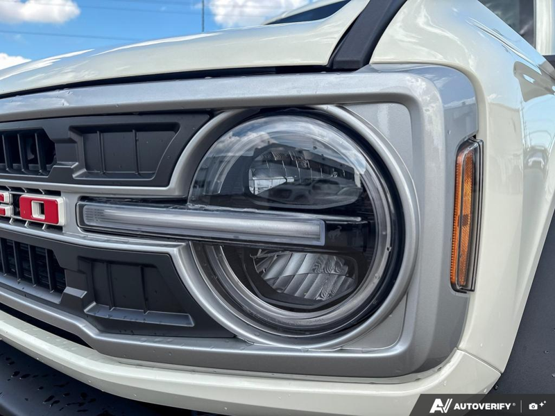 NEW 2026 Ford Bronco Outer Banks - Wimbledon White Exterior / BLACK ONYX-LEATHER/VINYL Interior - $87,459 - Stock #E60989 - VIN 1FMEE8BP8TLB22474 - Photo 8
