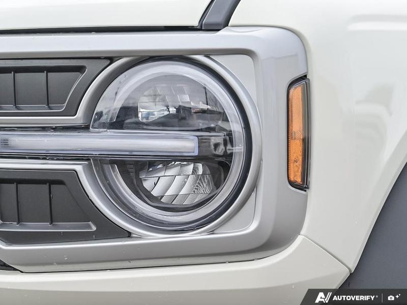 NEW 2026 Ford Bronco Outer Banks 60th Anniversary Edition - Wimbledon White Exterior / BLACK ONYX-LEATHER/VINYL Interior - $83,424 - Stock #E60477 - VIN 1FMEE8BP8TLA54032 - Photo 10