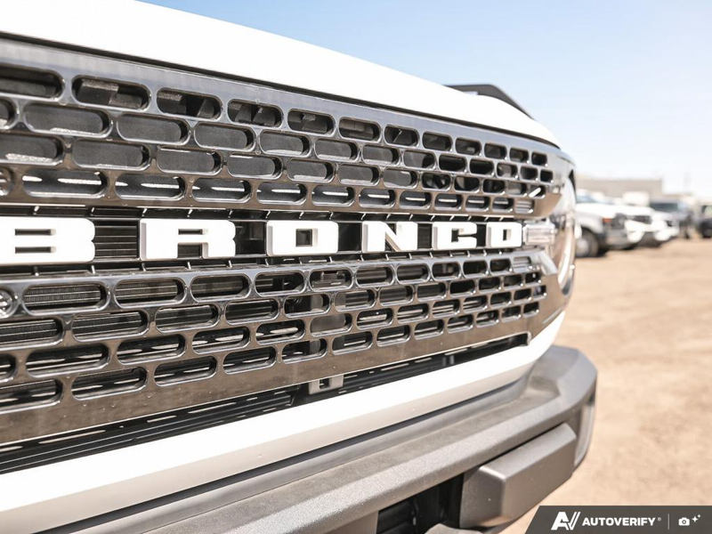 NEW 2026 Ford Bronco Big Bend Manual - Oxford White Exterior / GREY/BLACK CLOTH Interior - $56,192 - Stock #E60514 - VIN 1FMDE7BH1TLA76226 - Photo 9