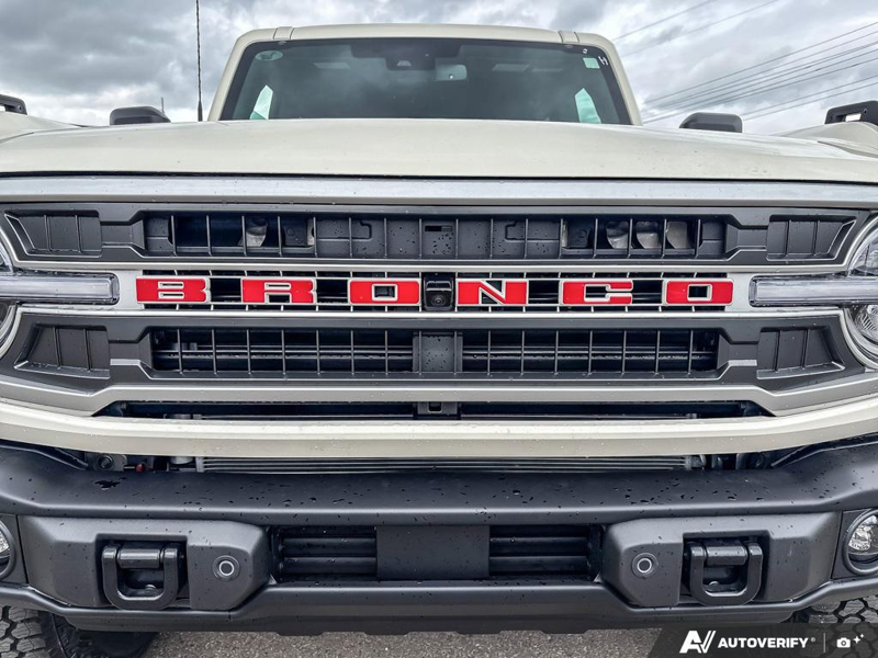 NEW 2026 Ford Bronco Outer Banks 60th Anniversary Edition - Wimbledon White Exterior / BLACK ONYX-LEATHER/VINYL Interior - $88,624 - Stock #E60716 - VIN 1FMEE8BPXTLB02498 - Photo 9