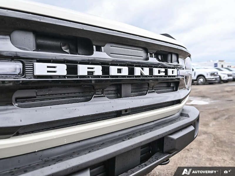 NEW 2026 Ford Bronco Outer Banks - Desert Sand Exterior / BLACK ONYX LEATHER TRIM/VINYL Interior - $64,431 - Stock #E60687 - VIN 1FMEE8BP2TLA98432 - Photo 9