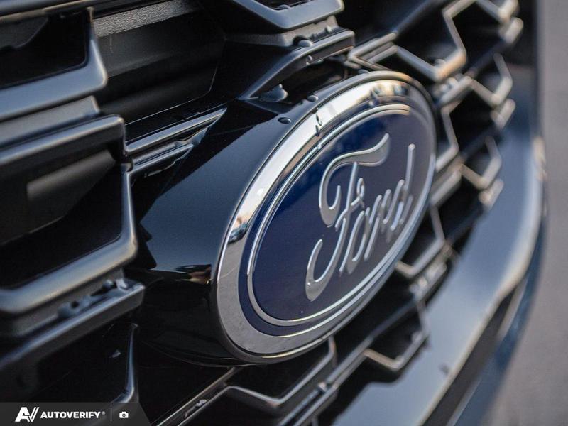 2026 Ford Escape ST-Line photo 3