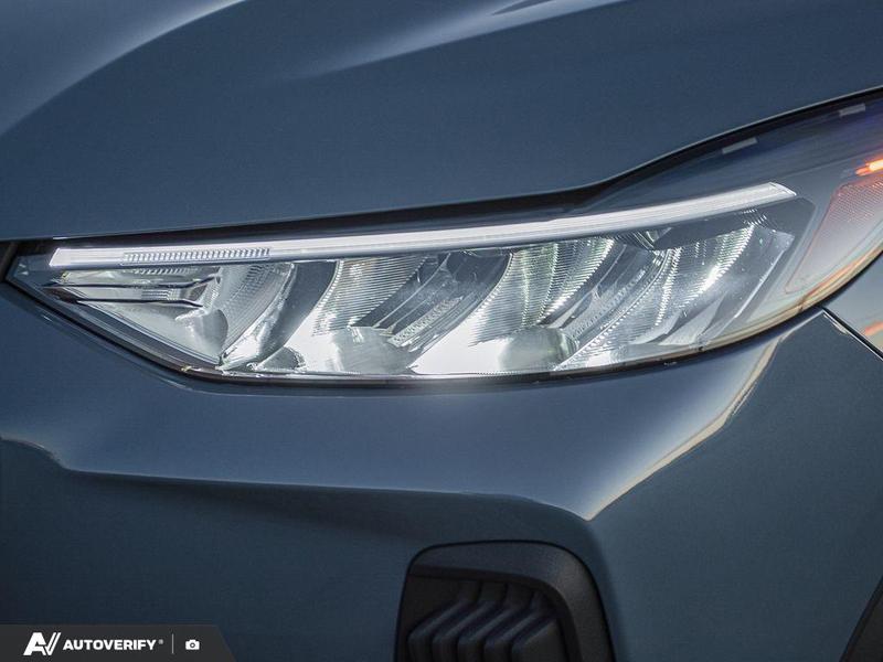 2026 Ford Escape ST-Line photo 4