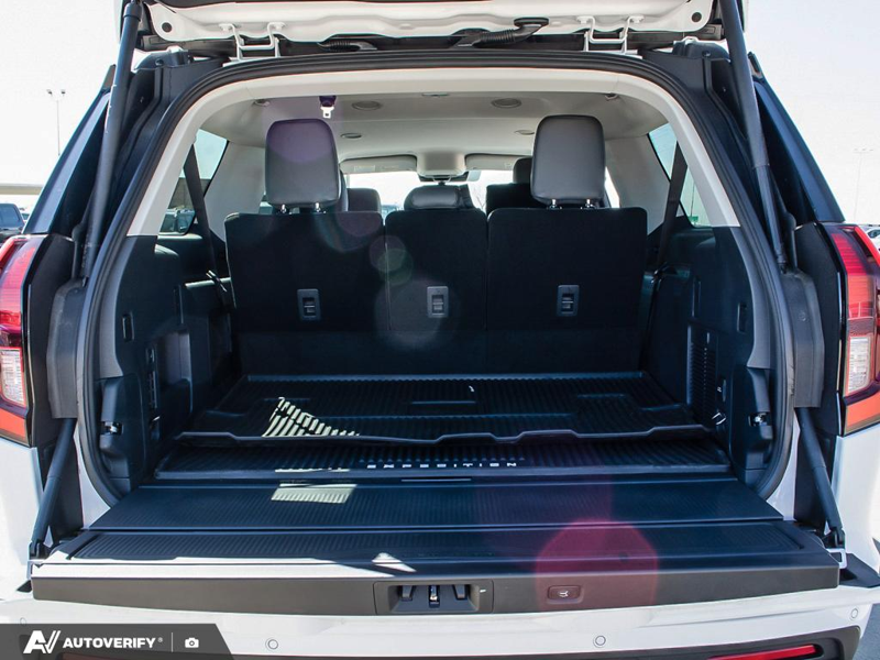 NEW 2026 Ford Expedition Active Max - Oxford White Exterior / DARK GRAY ACTIVEX Interior - $94,106 - Stock #D60389 - VIN 1FMJK1J86TEA28011 - Photo 11