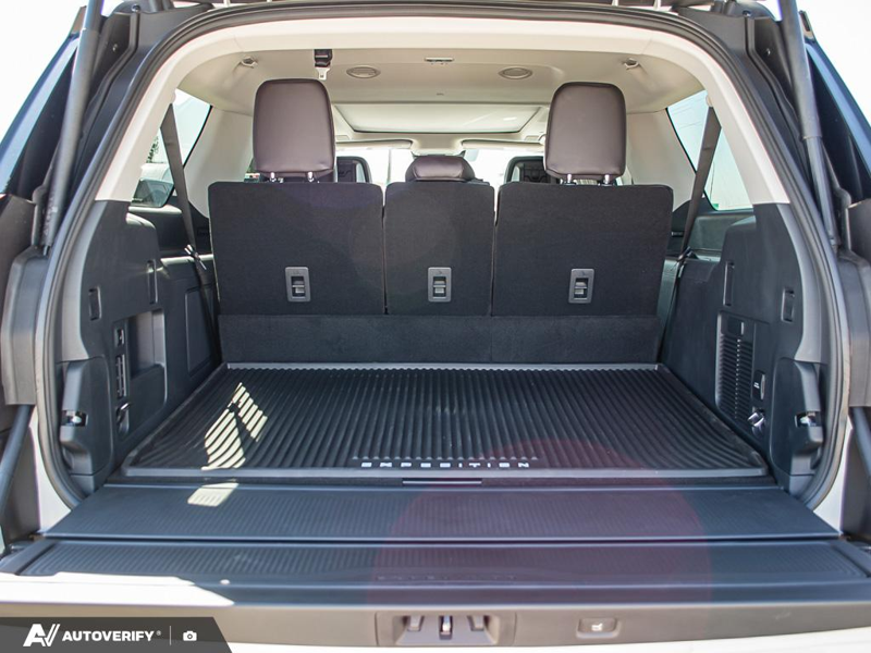 NEW 2026 Ford Expedition Platinum Max - Star White Tri-coat Metallic Exterior / MOJAVE DUSK Interior - $112,059 - Stock #D60633 - VIN 1FMJK1MG4TEA43433 - Photo 11
