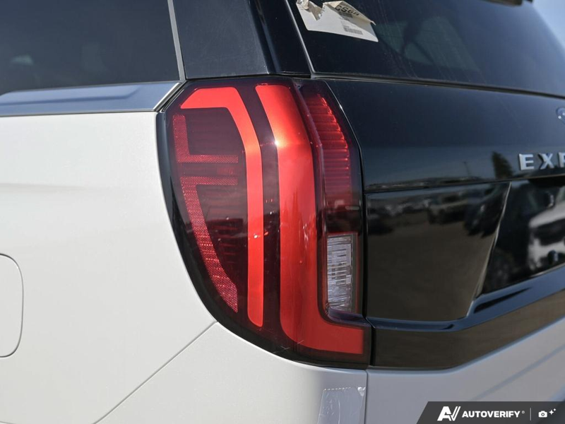 NEW 2026 Ford Expedition Active Max - Star White Tri-coat Metallic Exterior / EBONY CLOTH BUCKET SEATS Interior - $90,564 - Stock #E60228 - VIN 1FMJK1J85TEA00670 - Photo 12
