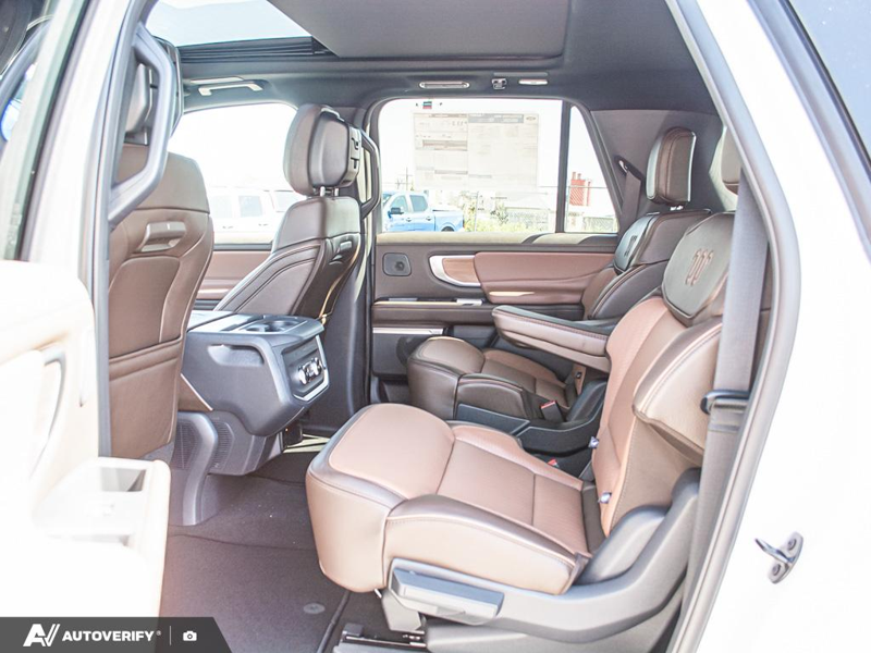 NEW 2026 Ford Expedition King Ranch Max - Star White Tri-Coat Exterior / MESA, PREM DEL RIO LEATHER HEATED/VENT CAPTAIN'S CHAIRS Interior - $109,379 - Stock #D60702 - VIN 1FMJK1P88TEA43827 - Photo 25