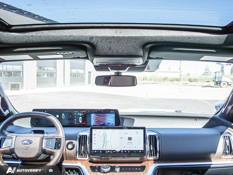 NEW 2026 Ford Expedition King Ranch Max - Star White Tri-Coat Exterior / MESA, PREM DEL RIO LEATHER HEATED/VENT CAPTAIN'S CHAIRS Interior - $109,379 - Stock #D60702 - VIN 1FMJK1P88TEA43827 - Photo 27
