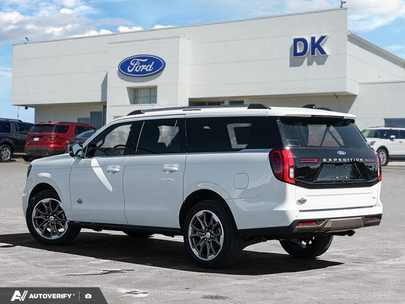 NEW 2026 Ford Expedition King Ranch Max - Star White Tri-Coat Exterior / MESA, PREM DEL RIO LEATHER HEATED/VENT CAPTAIN'S CHAIRS Interior - $109,379 - Stock #D60702 - VIN 1FMJK1P88TEA43827 - Photo 4