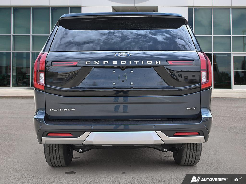 NEW 2026 Ford Expedition Platinum Max - Stone Blue Metallic Exterior / SALT CRYS GRAY LEATHER TRIM Interior - $105,844 - Stock #E60673 - VIN 1FMJK1M8XTEA40500 - Photo 5