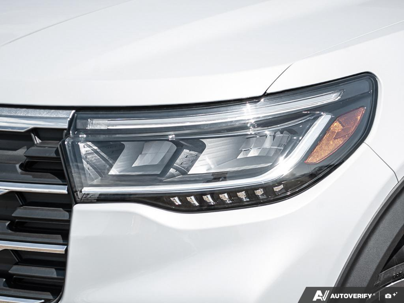 NEW 2026 Ford Explorer Active - Space White Metallic Exterior / DARK SPACE GREY ACTIVEX Interior - $56,734 - Stock #E60254 - VIN 1FMUK8DH8TGA81993 - Photo 10