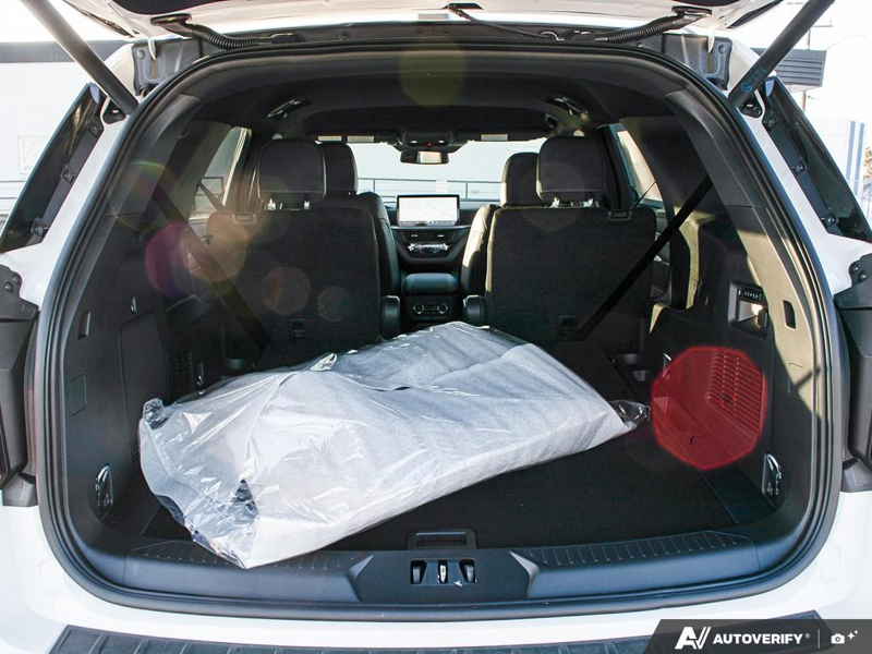 NEW 2026 Ford Explorer Tremor - Star White Tri-coat Metallic Exterior / ONYX ACTIVEX Interior - $63,829 - Stock #E60300 - VIN 1FMUK8JHXTGB03982 - Photo 11