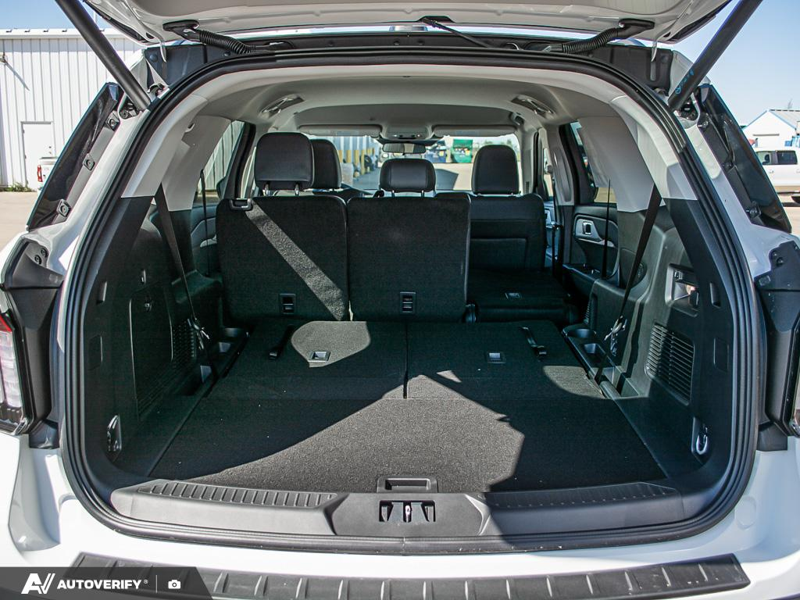 NEW 2026 Ford Explorer Active - Star White Tri-coat Metallic Exterior / DARK SPACE GREY ACTIVEX Interior - $55,129 - Stock #D60559 - VIN 1FMUK8DH5TGB84370 - Photo 11