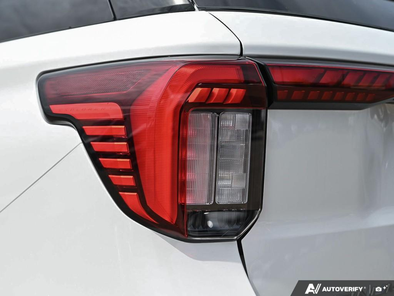 NEW 2026 Ford Explorer Platinum - Star White Tri-coat Metallic Exterior / CRYSTAL GRAY LEATHER Interior - $63,934 - Stock #E60278 - VIN 1FMUK8HHXTGA83402 - Photo 12