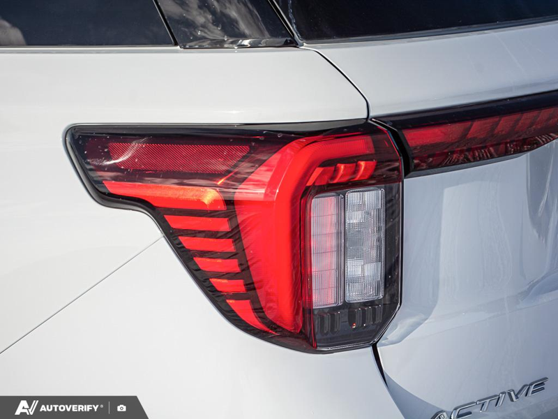 NEW 2026 Ford Explorer Active - Oxford White Exterior / DARK SPACE GRAY CLOTH Interior - $51,413 - Stock #D60203 - VIN 1FMUK8DH4TGA83160 - Photo 12