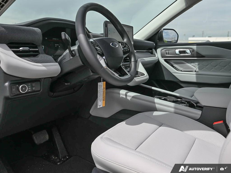 NEW 2026 Ford Explorer Platinum - Star White Tri-coat Metallic Exterior / CRYSTAL GRAY LEATHER Interior - $63,934 - Stock #E60278 - VIN 1FMUK8HHXTGA83402 - Photo 13