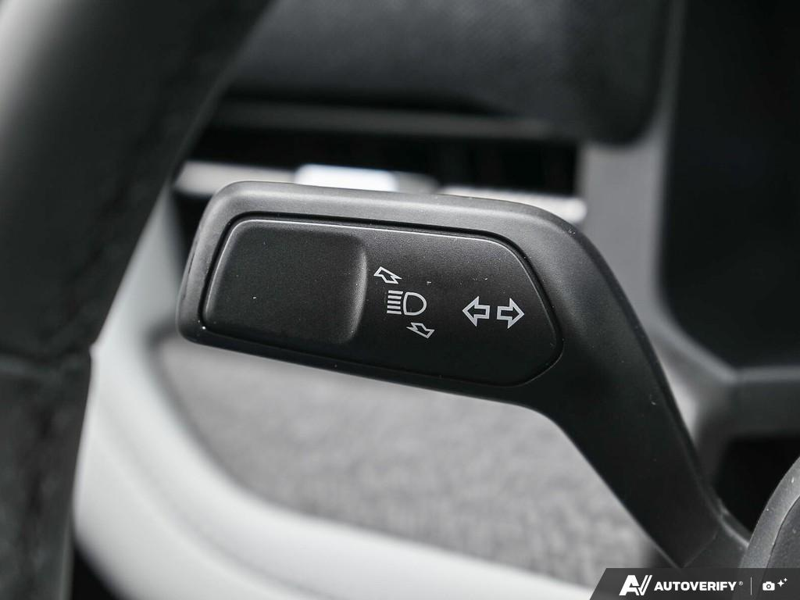 NEW 2026 Ford Explorer Platinum - Star White Tri-coat Metallic Exterior / CRYSTAL GRAY LEATHER Interior - $63,934 - Stock #E60278 - VIN 1FMUK8HHXTGA83402 - Photo 16