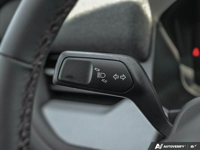 NEW 2026 Ford Explorer Active - Oxford White Exterior / DARK SPACE GRAY CLOTH Interior - $51,149 - Stock #E60258 - VIN 1FMUK8DH5TGA82812 - Photo 16