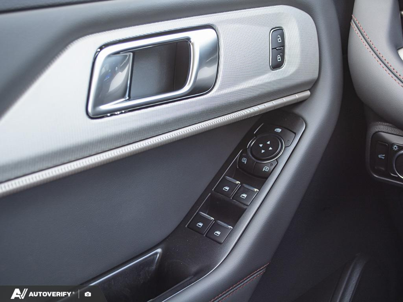 NEW 2026 Ford Explorer Active - Oxford White Exterior / DARK SPACE GRAY CLOTH Interior - $51,413 - Stock #D60203 - VIN 1FMUK8DH4TGA83160 - Photo 17