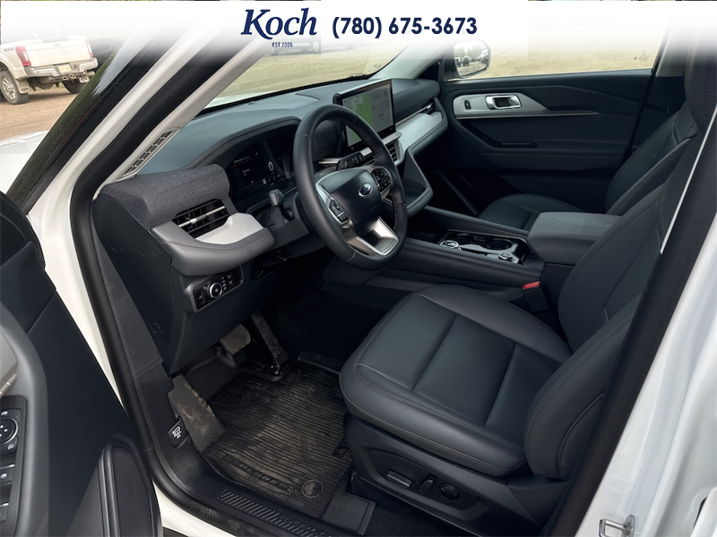 NEW 2026 Ford Explorer Active - Star White Tri-coat Metallic Exterior - $59,530 - Stock #A26057 - VIN 1FMUK8DHXTGA82787 - Photo 17