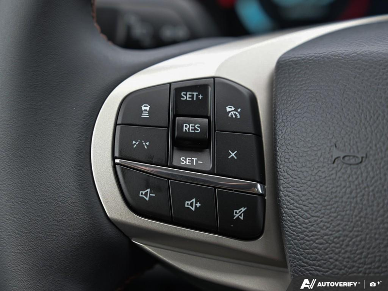NEW 2026 Ford Explorer Active - Oxford White Exterior / DARK SPACE GRAY CLOTH Interior - $50,765 - Stock #E60175 - VIN 1FMUK8DH9TGA79265 - Photo 18