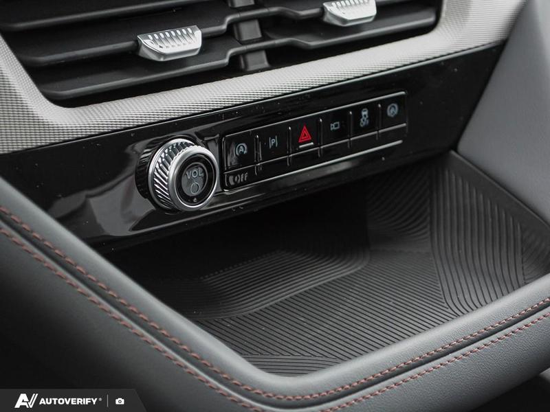 NEW 2026 Ford Explorer Active - Carbonized Grey Metallic Exterior / DARK SPACE GRAY CLOTH Interior - $53,857 - Stock #D60253 - VIN 1FMUK8DH2TGB01736 - Photo 20