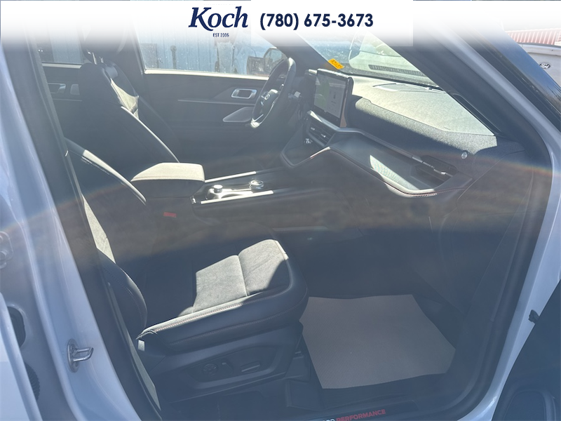 NEW 2026 Ford Explorer ST - Space White Metallic Exterior / ONYX, HEAT/VENT UNIQUE MIKO SUEDE SPORT CAPTAIN'S CHAIRS Interior - $75,130 - Stock #A26267 - VIN 1FMWK8GC3TGB05111 - Photo 21
