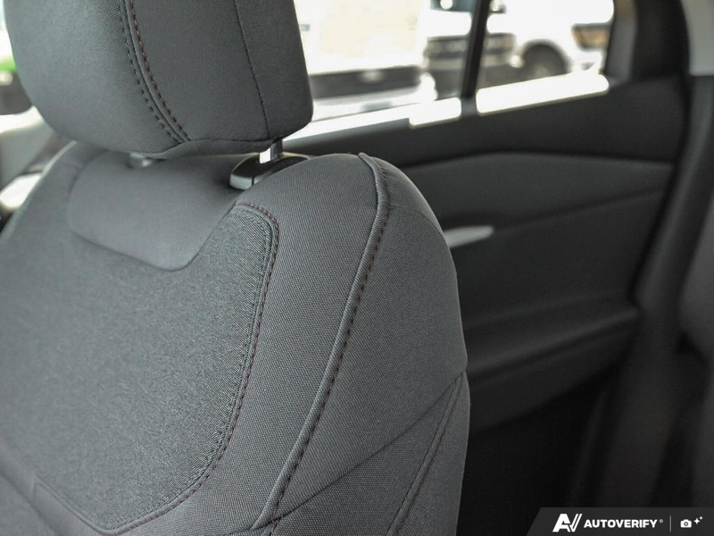 NEW 2026 Ford Explorer Active - Oxford White Exterior / DARK SPACE GRAY CLOTH Interior - $51,149 - Stock #E60258 - VIN 1FMUK8DH5TGA82812 - Photo 23