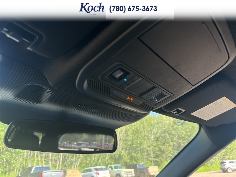 NEW 2026 Ford Explorer Tremor - Star White Tri-Coat Exterior / ONYX, HEAT/VENTILATED MIKO SUEDE SPORT CAPTAIN'S CHAIRS Interior - $66,780 - Stock #A26207 - VIN 1FMUK8JH7TGB86660 - Photo 32