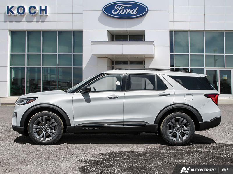 NEW 2026 Ford Explorer Active - Space White Metallic Exterior / DARK SPACE GREY ACTIVEX Interior - $56,734 - Stock #E60254 - VIN 1FMUK8DH8TGA81993 - Photo 3
