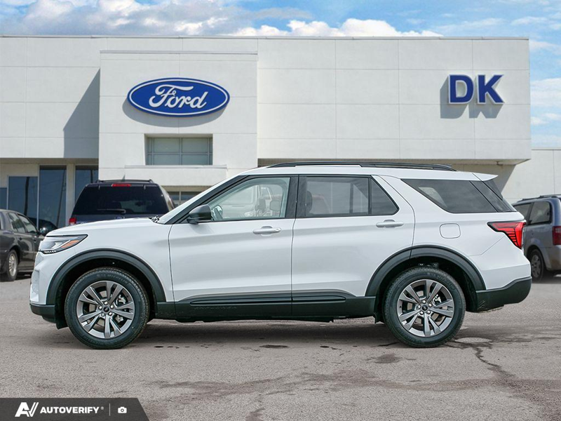NEW 2026 Ford Explorer Active - Space White Metallic Exterior / DARK SPACE GREY ACTIVEX Interior - $57,457 - Stock #D60254 - VIN 1FMUK8DH9TGB01975 - Photo 3