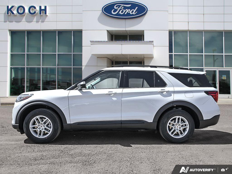NEW 2026 Ford Explorer Active - Oxford White Exterior / DARK SPACE GRAY CLOTH Interior - $51,149 - Stock #E60258 - VIN 1FMUK8DH5TGA82812 - Photo 3