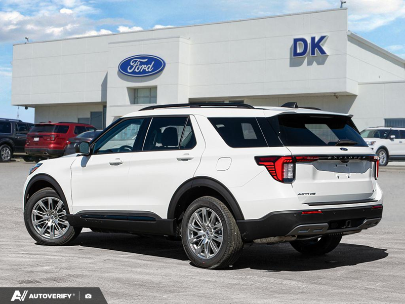 NEW 2026 Ford Explorer Active - Star White Tri-coat Metallic Exterior / DARK SPACE GREY ACTIVEX Interior - $55,129 - Stock #D60559 - VIN 1FMUK8DH5TGB84370 - Photo 4