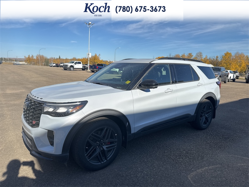 NEW 2026 Ford Explorer ST - Space White Metallic Exterior / ONYX, HEAT/VENT UNIQUE MIKO SUEDE SPORT CAPTAIN'S CHAIRS Interior - $75,130 - Stock #A26267 - VIN 1FMWK8GC3TGB05111 - Photo 4