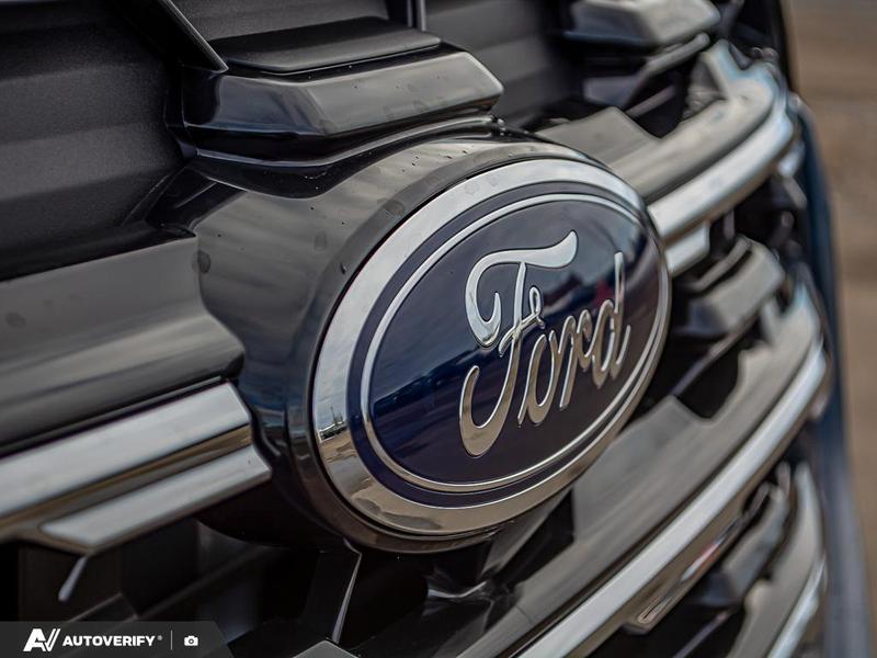 2026 Ford Explorer photo 3