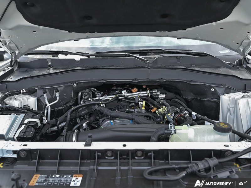 NEW 2026 Ford Explorer Active - Oxford White Exterior / DARK SPACE GRAY CLOTH Interior - $50,765 - Stock #E60175 - VIN 1FMUK8DH9TGA79265 - Photo 8