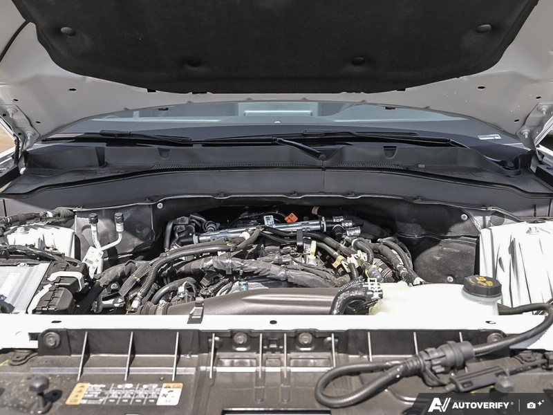 NEW 2026 Ford Explorer Active - Oxford White Exterior / DARK SPACE GRAY CLOTH Interior - $51,149 - Stock #E60258 - VIN 1FMUK8DH5TGA82812 - Photo 8