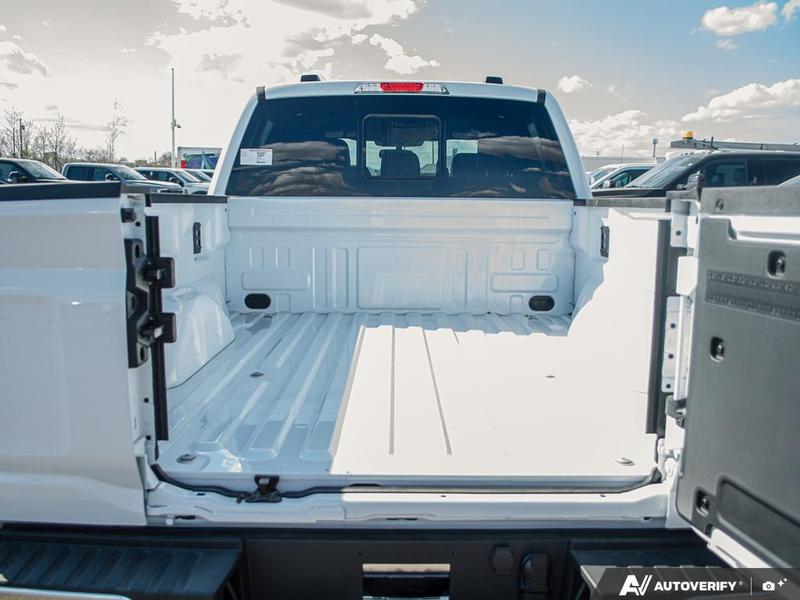 NEW 2026 Ford F-150 LARIAT Long Box - Oxford White Exterior / BLACK ACTIVE X Interior - $79,634 - Stock #E60237 - VIN 1FTFW5L86TFA19404 - Photo 11