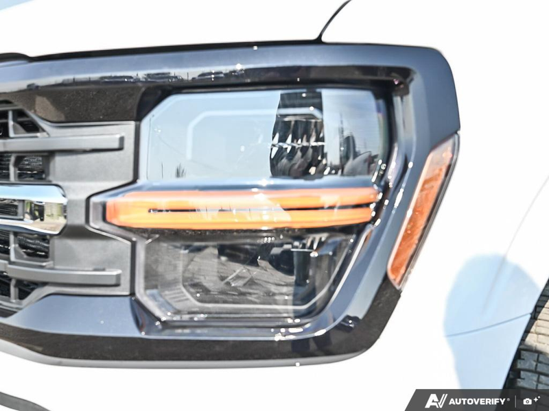 NEW 2026 Ford F-150 XLT - Oxford White Exterior / MEDIUM DARK SLATE Interior - $66,137 - Stock #E60903 - VIN 1FTFW3L8XTKE62523 - Photo 10