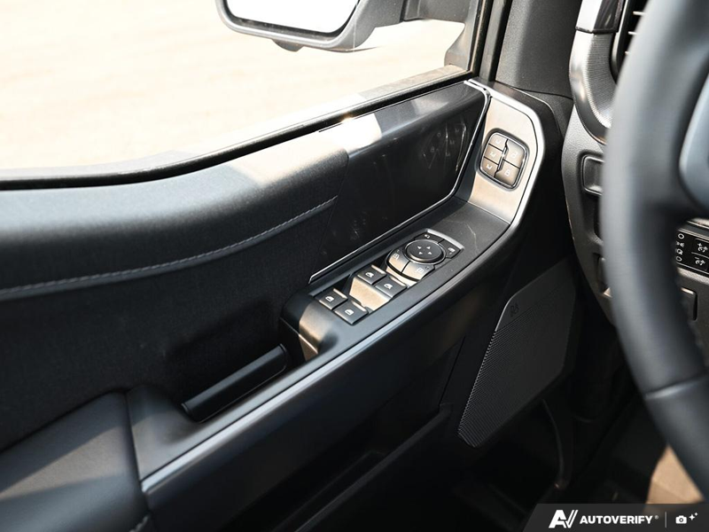 NEW 2026 Ford F-150 LARIAT - Star White Tri-coat Metallic Exterior / BLACK ACTIVE X Interior - $83,411 - Stock #E60856 - VIN 1FTFW5L86TFB49750 - Photo 17