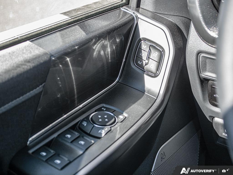 NEW 2026 Ford F-150 LARIAT - Antimatter Blue Metallic Exterior / BLACK, ACTIVEX TRIMMED 40/CONSOLE/40 FRONT SEATS (B) Interior - $78,859 - Stock #E61062 - VIN 1FTFW5L50TFB76593 - Photo 17