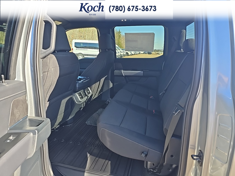 NEW 2026 Ford F-150 XLT - Iconic Silver Metallic Exterior / BLACK, UNIQUE SPORT CLOTH 40/CONSOLE/40 FRONT-SEATS Interior - $76,005 - Stock #A26081 - VIN 1FTFW3L8XTKD29213 - Photo 18