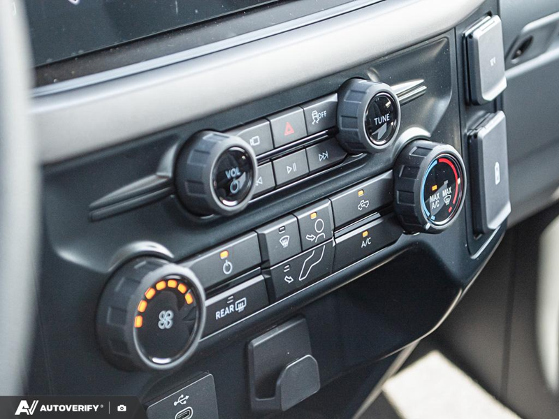 NEW 2026 Ford F-150 XLT - Oxford White Exterior / MEDIUM DARK SLATE CLOTH Interior - $62,302 - Stock #D60587 - VIN 1FTFW3L85TKE30546 - Photo 21