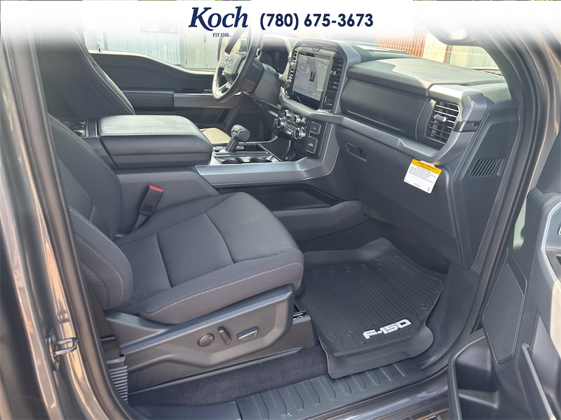 NEW 2026 Ford F-150 XLT - Carbonized Grey Metallic Exterior / BLACK, UNIQUE SPORT CLOTH 40/CONSOLE/40 FRONT-SEATS Interior - $78,460 - Stock #A26218 - VIN 1FTFW3L88TKE41539 - Photo 21