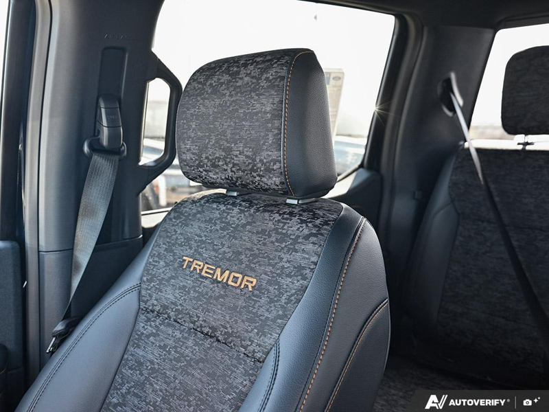 NEW 2026 Ford F-150 Tremor - Antimatter Blue Metallic Exterior / BLACK, UNIQUE SPORT CLOTH 40/CONSOLE/40 POWER FRONT SEAT Interior - $76,929 - Stock #E61089 - VIN 1FTFW4L5XTFC08671 - Photo 25