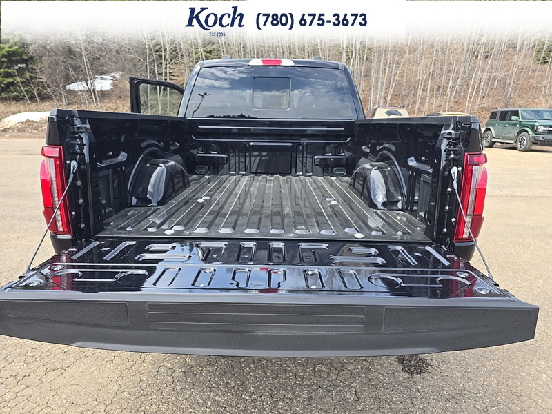 NEW 2026 Ford F-150 LARIAT - Agate Black Exterior / BLACK Interior - $77,297 - Stock #A26092 - VIN 1FTFW5L80TKD43875 - Photo 38