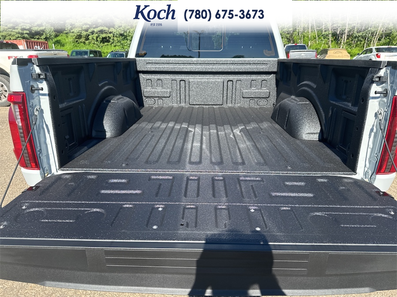 NEW 2026 Ford F-150 XLT - Avalanche Exterior / BLACK, UNIQUE SPORT CLOTH 40/CONSOLE/40 FRONT-SEATS Interior - $78,460 - Stock #A26208 - VIN 1FTFW3L85TKE40946 - Photo 38