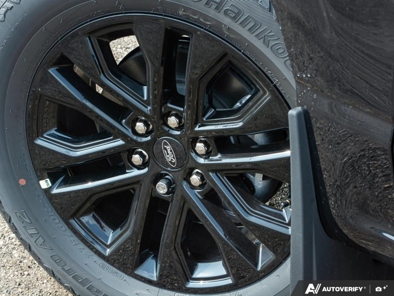 NEW 2026 Ford F-150 LARIAT - Agate Black Exterior / BLACK ACTIVE X Interior - $82,707 - Stock #E60855 - VIN 1FTFW5L89TFB47118 - Photo 6